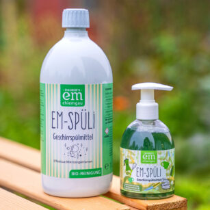 EM-Spüli mit Effektiven Mikroorganismen im 250 ml Spender und in der 1 Liter Nachfüllflasche